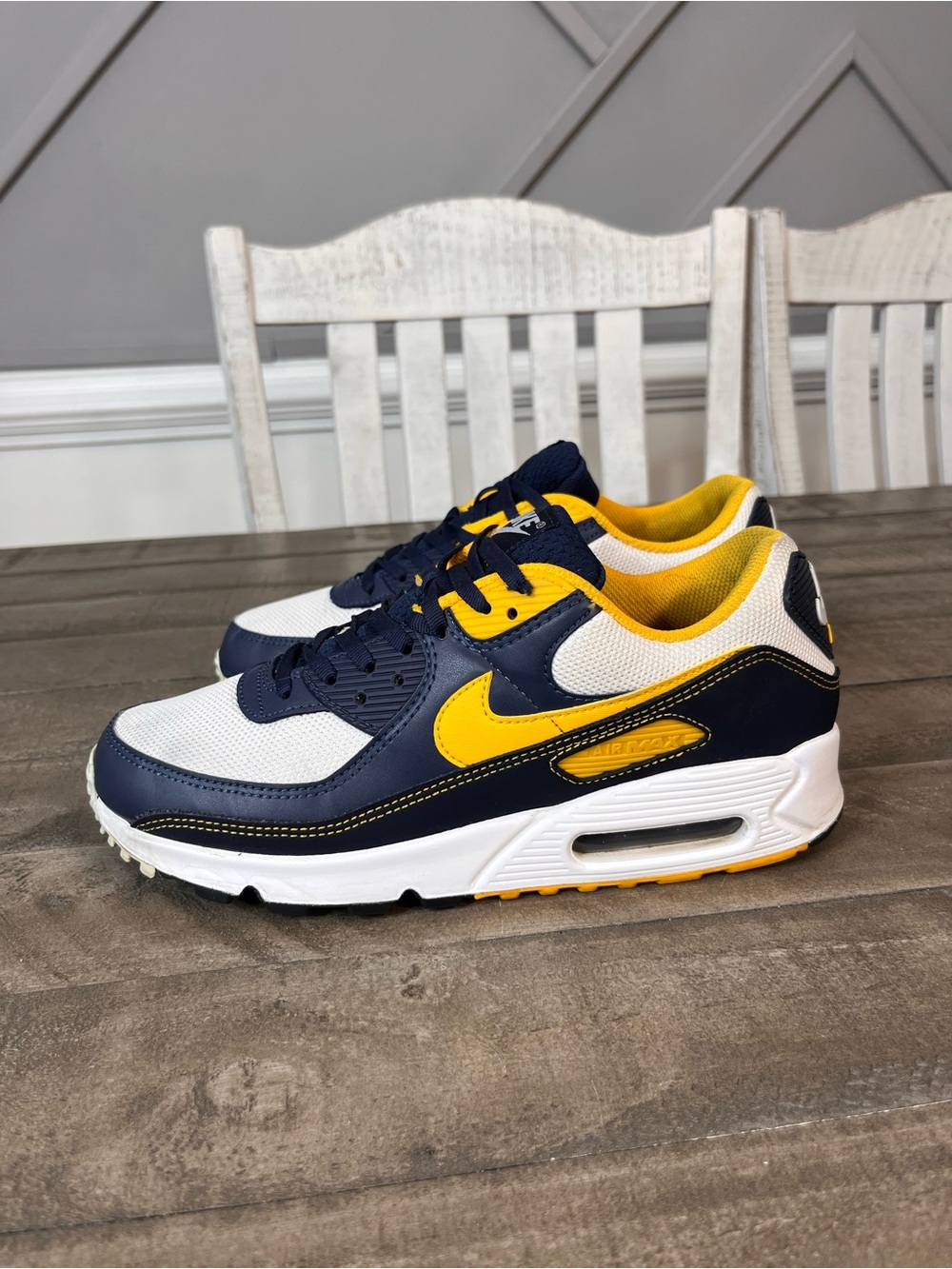Nike Air Max 90 'Dunk From Above' Maize Michigan Mens
Sz 8